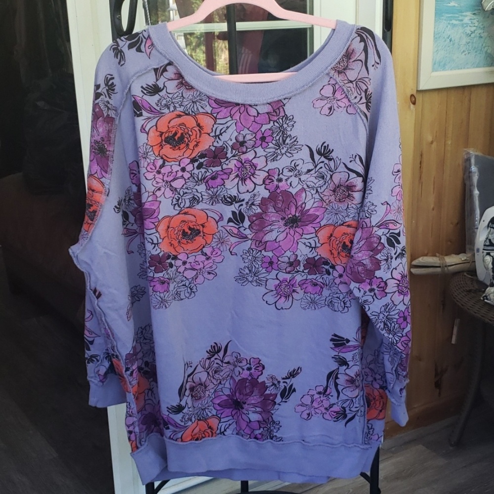 Free People oversized sweatshirt size M